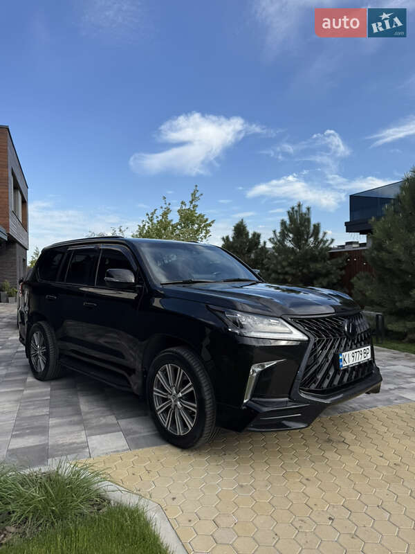 Внедорожник / Кроссовер Lexus LX 2019 в Киеве