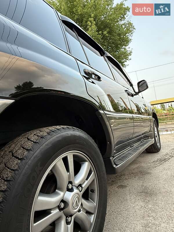 Внедорожник / Кроссовер Lexus LX 2004 в Киеве