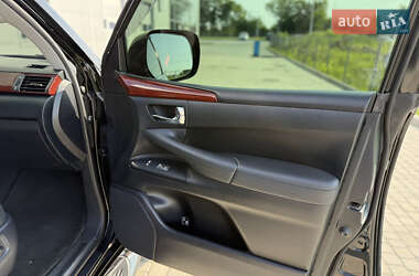 Внедорожник / Кроссовер Lexus LX 2011 в 
