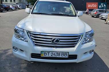 Внедорожник / Кроссовер Lexus LX 2008 в 