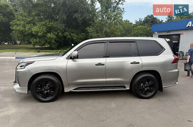Внедорожник / Кроссовер Lexus LX 2016 в Киеве
