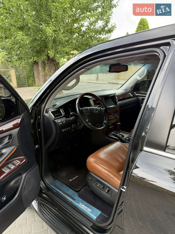 Внедорожник / Кроссовер Lexus LX 2013 в Тернополе фото 19 Внедорожник / Кроссовер Lexus LX 2013 в Тернополе