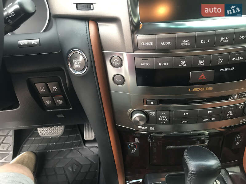 Позашляховик / Кросовер Lexus LX 2011 в Калинівці
