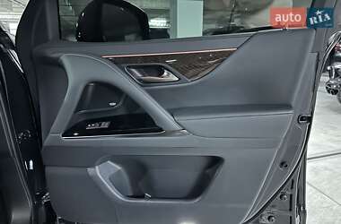 Внедорожник / Кроссовер Lexus LX 2023 в 