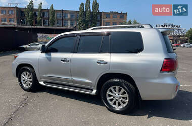 Внедорожник / Кроссовер Lexus LX 2010 в 