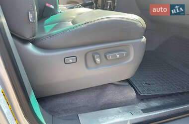 Внедорожник / Кроссовер Lexus LX 2010 в 