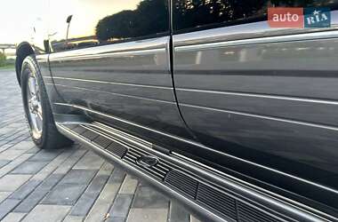 Внедорожник / Кроссовер Lexus LX 2006 в 