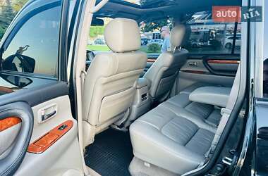 Внедорожник / Кроссовер Lexus LX 2006 в 