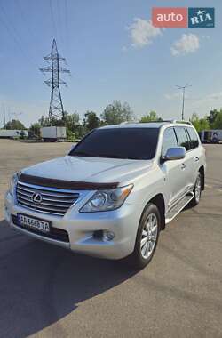 Позашляховик / Кросовер Lexus LX 2008 в Києві