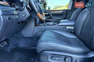 Позашляховик / Кросовер Lexus LX 2016 в 