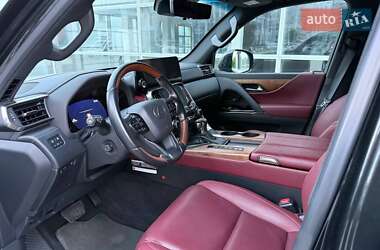 Внедорожник / Кроссовер Lexus LX 2023 в 