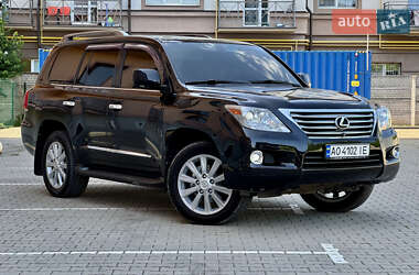 Позашляховик / Кросовер Lexus LX 2008 в 