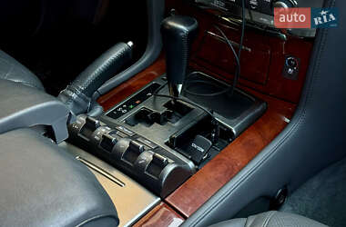 Позашляховик / Кросовер Lexus LX 2008 в 