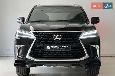 Внедорожник / Кроссовер Lexus LX 2014 в 