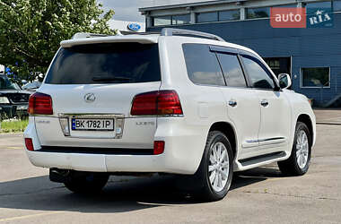 Внедорожник / Кроссовер Lexus LX 2008 в 