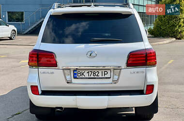 Внедорожник / Кроссовер Lexus LX 2008 в 