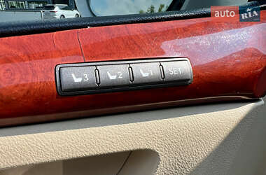 Внедорожник / Кроссовер Lexus LX 2008 в 