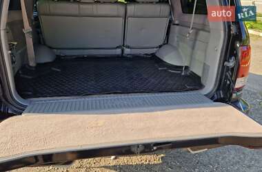 Внедорожник / Кроссовер Lexus LX 2007 в 
