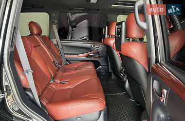Внедорожник / Кроссовер Lexus LX 2014 в 