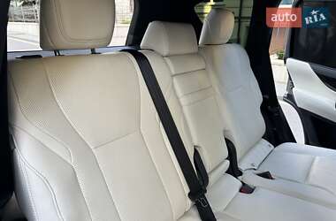 Внедорожник / Кроссовер Lexus LX 2022 в 