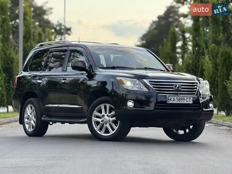 Внедорожник / Кроссовер Lexus LX 2011 в 