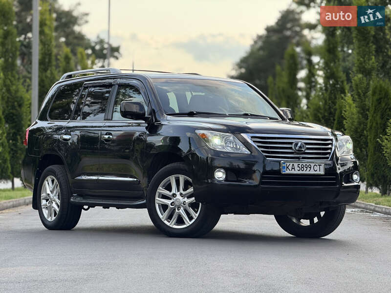 Внедорожник / Кроссовер Lexus LX 2011 в Киеве