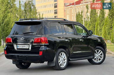 Внедорожник / Кроссовер Lexus LX 2011 в 