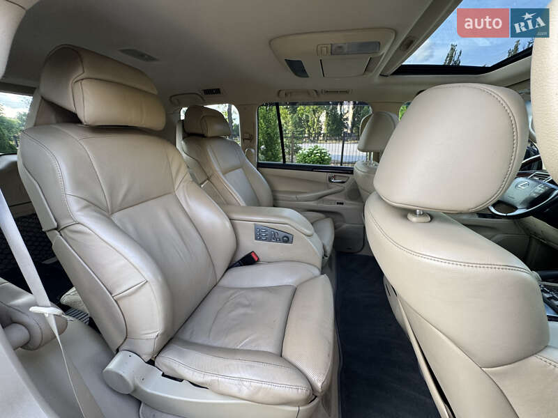 Внедорожник / Кроссовер Lexus LX 2011 в Киеве