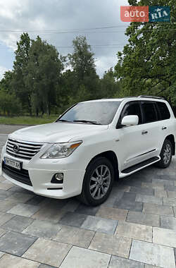 Внедорожник / Кроссовер Lexus LX 2011 в 