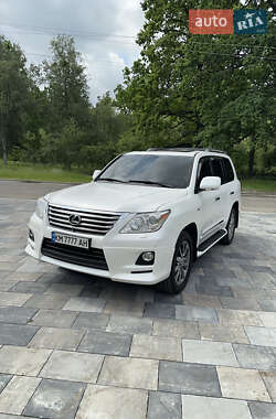 Внедорожник / Кроссовер Lexus LX 2011 в 