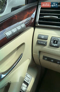 Внедорожник / Кроссовер Lexus LX 2011 в 
