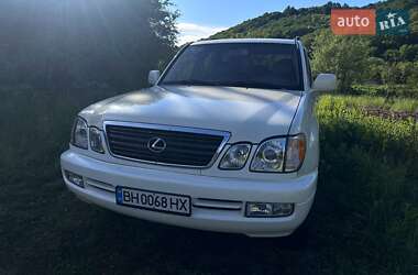 Внедорожник / Кроссовер Lexus LX 2001 в Сваляве