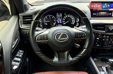 Внедорожник / Кроссовер Lexus LX 2019 в 