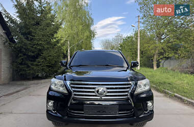 Внедорожник / Кроссовер Lexus LX 2008 в 