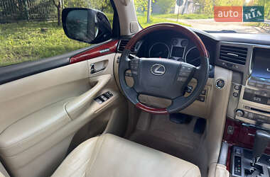 Внедорожник / Кроссовер Lexus LX 2008 в 