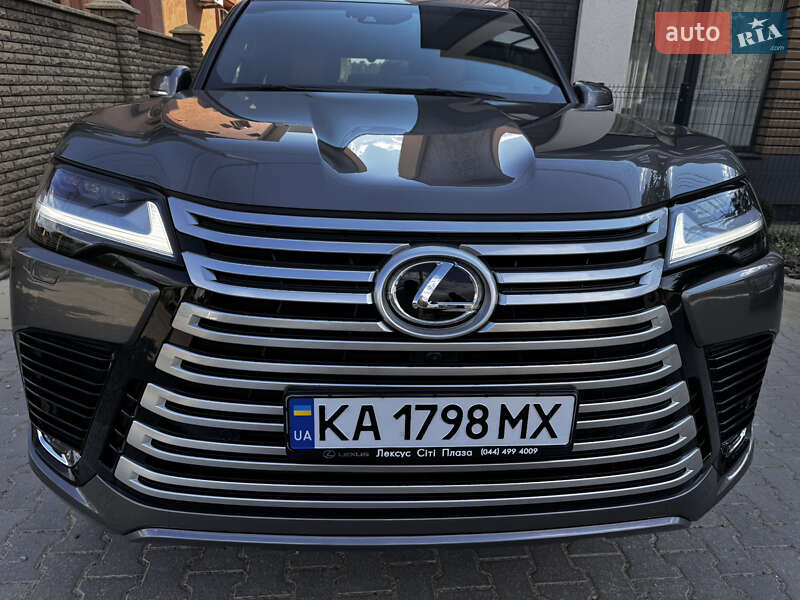 Внедорожник / Кроссовер Lexus LX 2022 в Черновцах