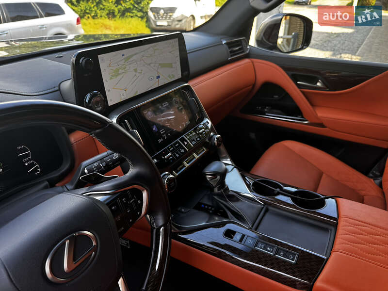 Внедорожник / Кроссовер Lexus LX 2022 в Черновцах