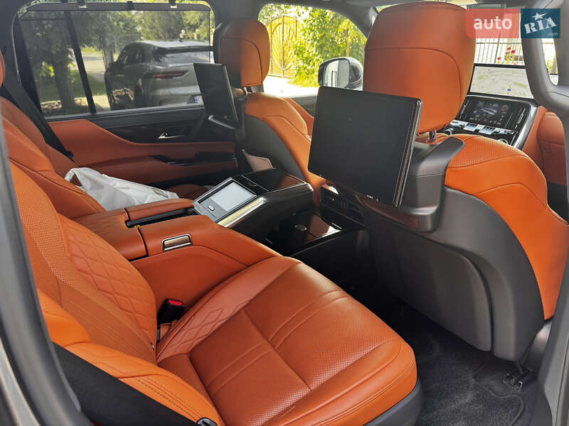 Внедорожник / Кроссовер Lexus LX 2022 в Черновцах