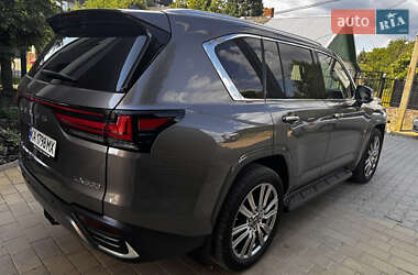 Внедорожник / Кроссовер Lexus LX 2022 в 