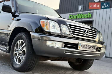Внедорожник / Кроссовер Lexus LX 2006 в 