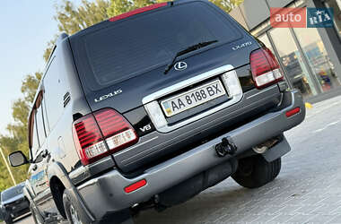 Внедорожник / Кроссовер Lexus LX 2006 в 