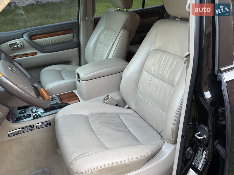 Внедорожник / Кроссовер Lexus LX 2006 в Тульчине