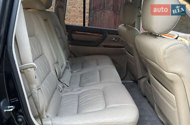 Внедорожник / Кроссовер Lexus LX 2006 в 