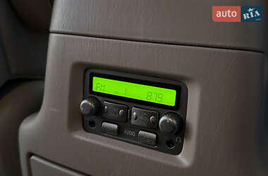 Внедорожник / Кроссовер Lexus LX 2006 в 
