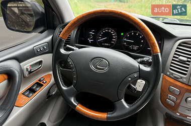 Внедорожник / Кроссовер Lexus LX 2007 в 