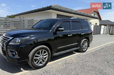 Позашляховик / Кросовер Lexus LX 2008 в 