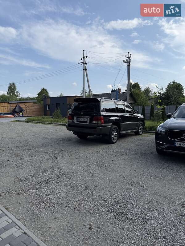 Внедорожник / Кроссовер Lexus LX 2004 в Киеве