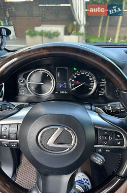 Внедорожник / Кроссовер Lexus LX 2017 в 