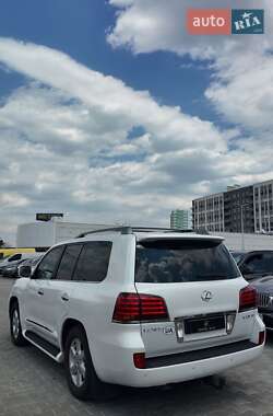 Позашляховик / Кросовер Lexus LX 2010 в 