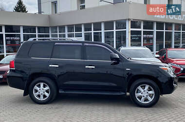 Внедорожник / Кроссовер Lexus LX 2010 в 